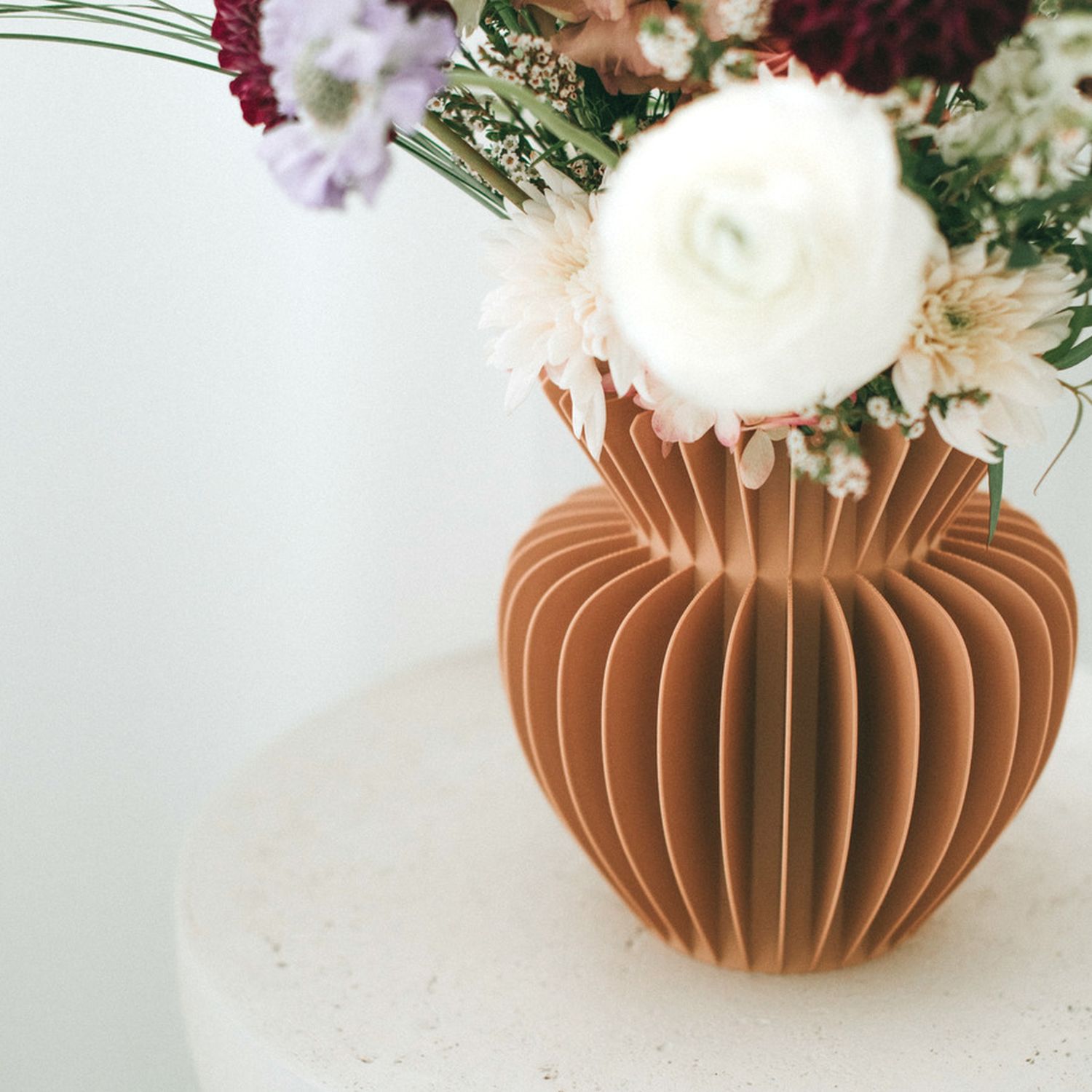 Sonnihaus Studio: MAIA Vase – Hazel Product Image 4 of 4