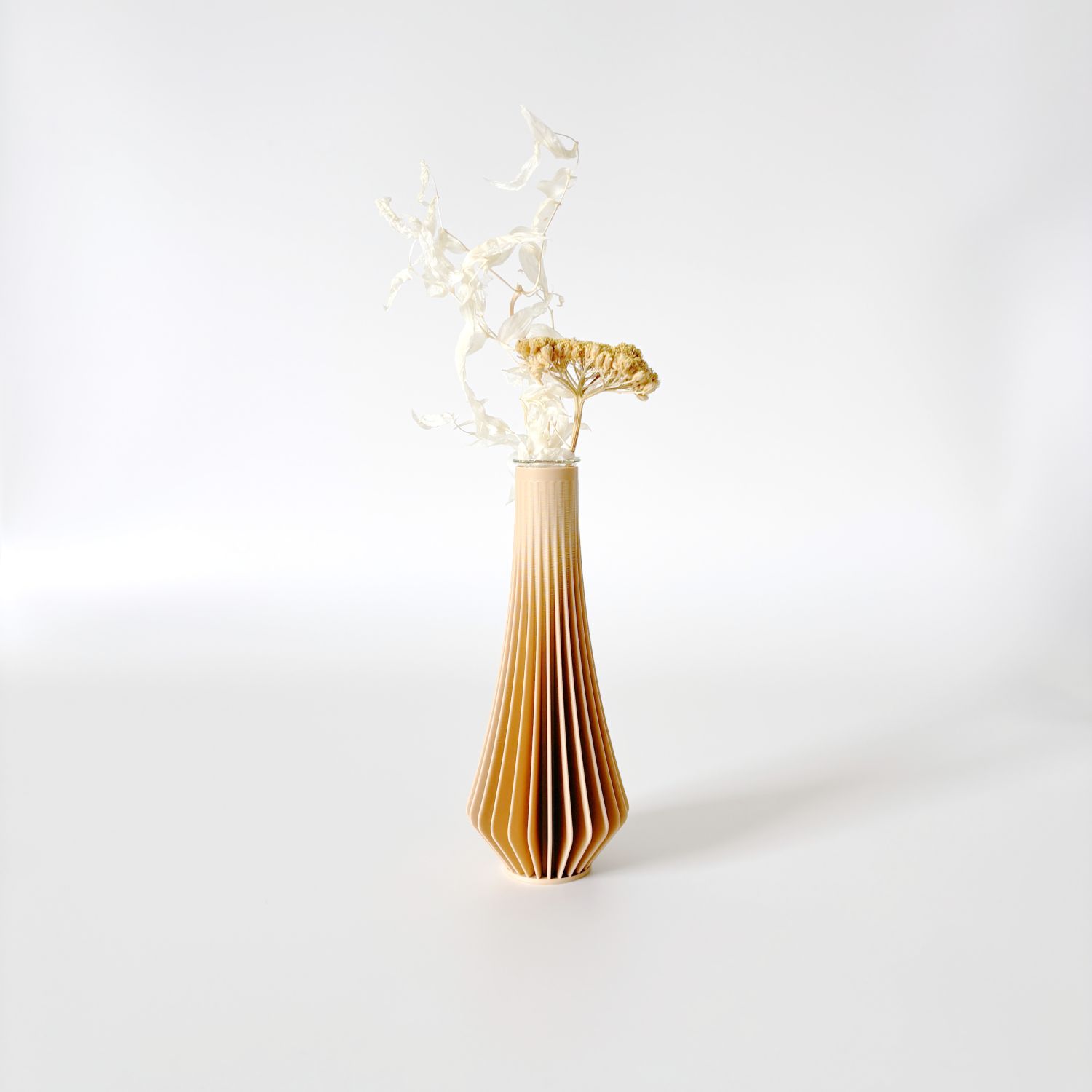 Sonnihaus Studio: KANJI Vase – Hazelnut Product Image 1 of 1