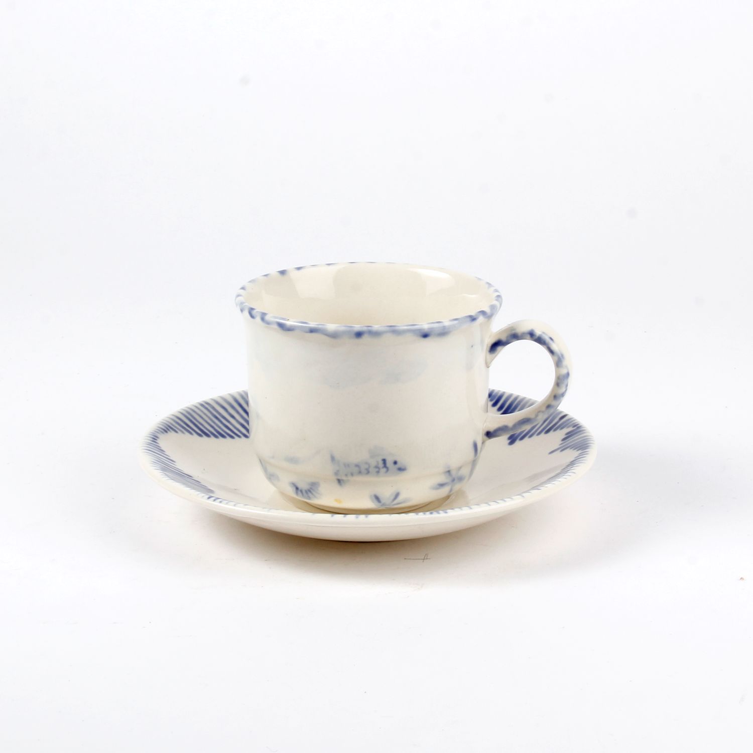 Carolina Delgado: Jardin Teacup with Saucer 2 Product Image 3 of 3