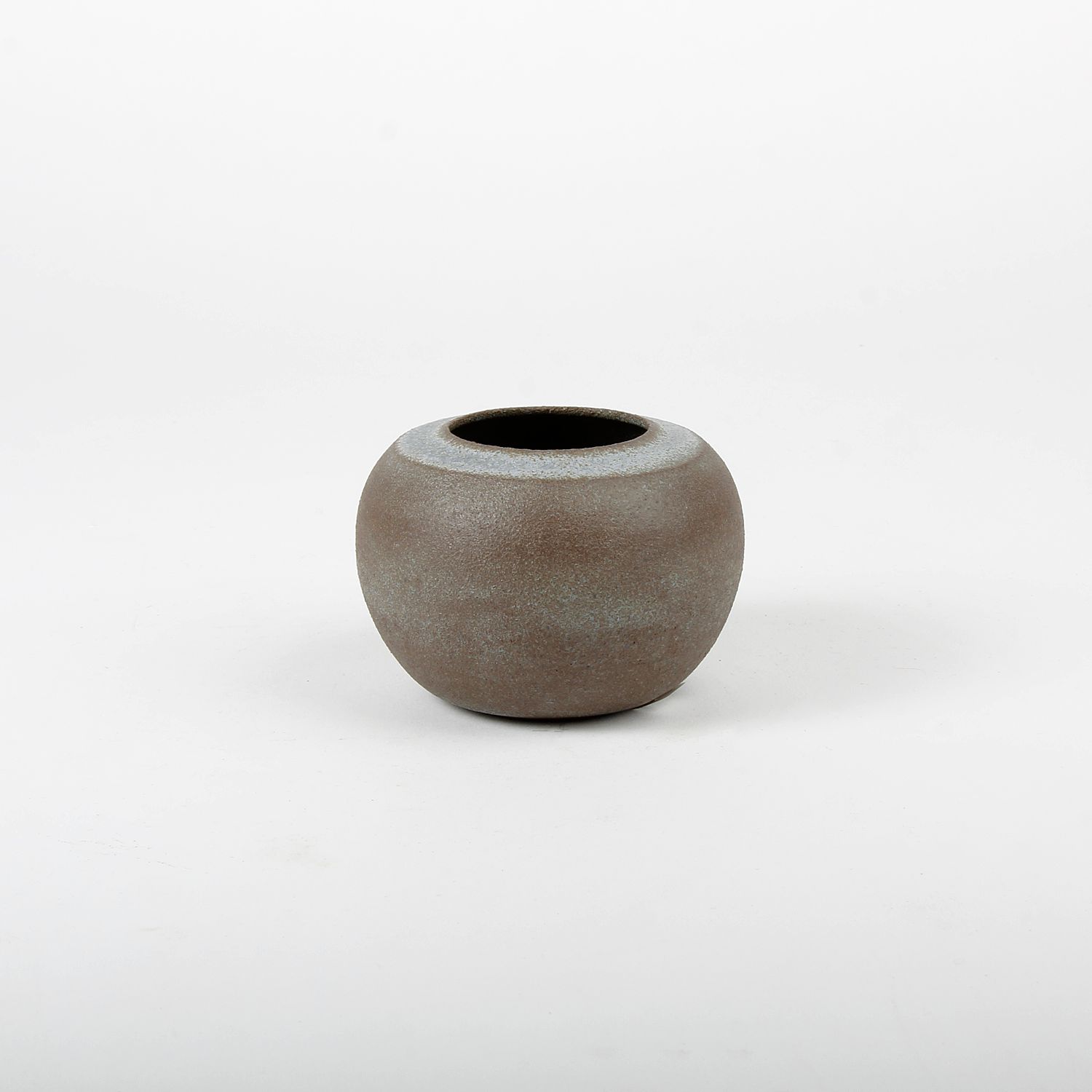 Carly Waito: Faceted Short Vase Product Image 1 of 2