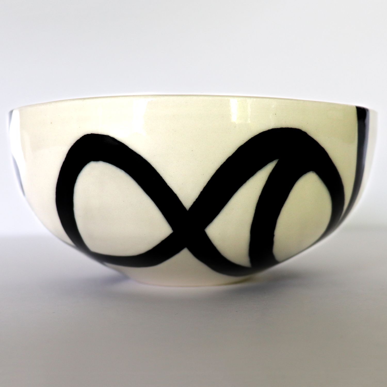 Alana Marcoccia: Interconnected Bowl – Large Product Image 2 of 5