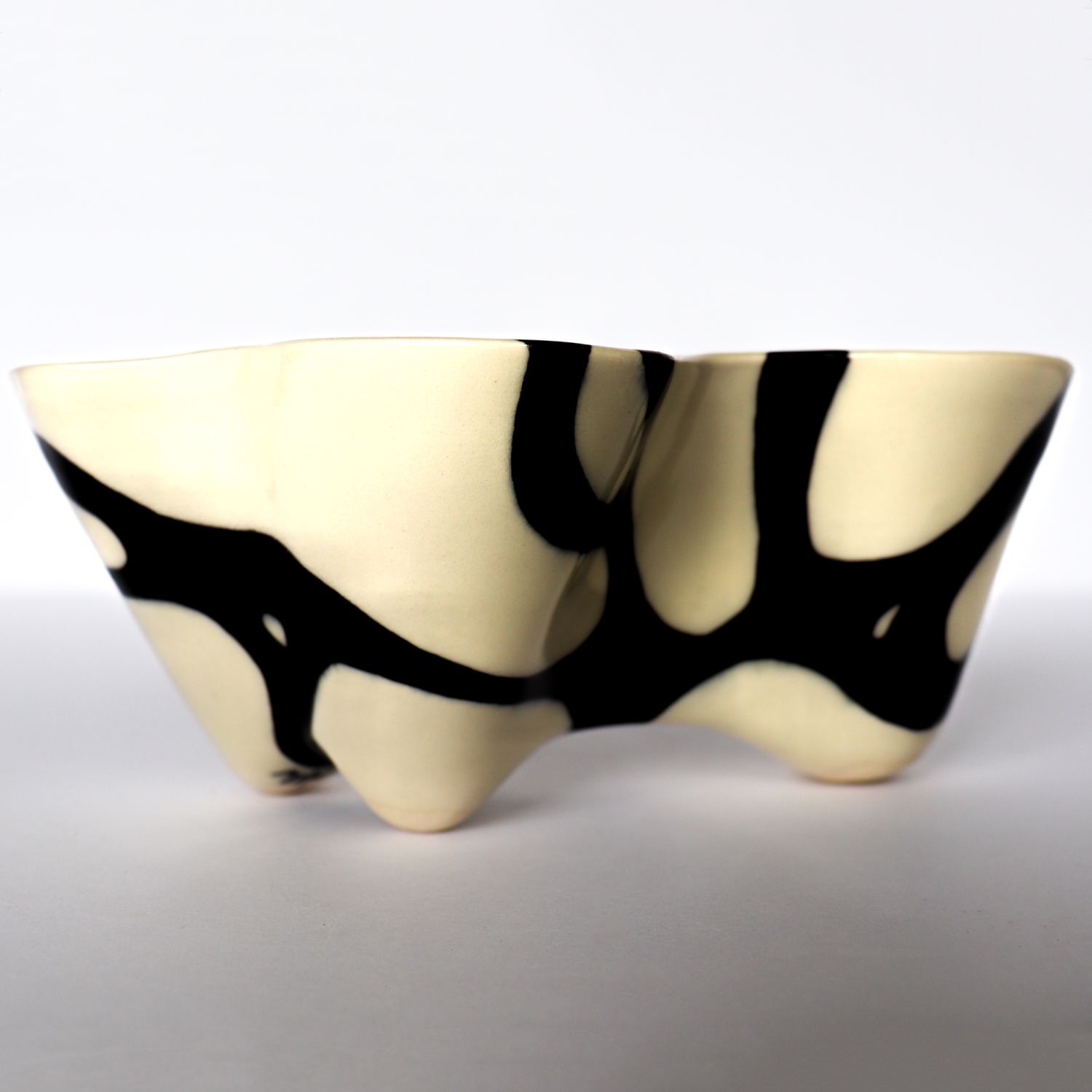 Alana Marcoccia: Interconnected Sculptural Bowl Product Image 9 of 12