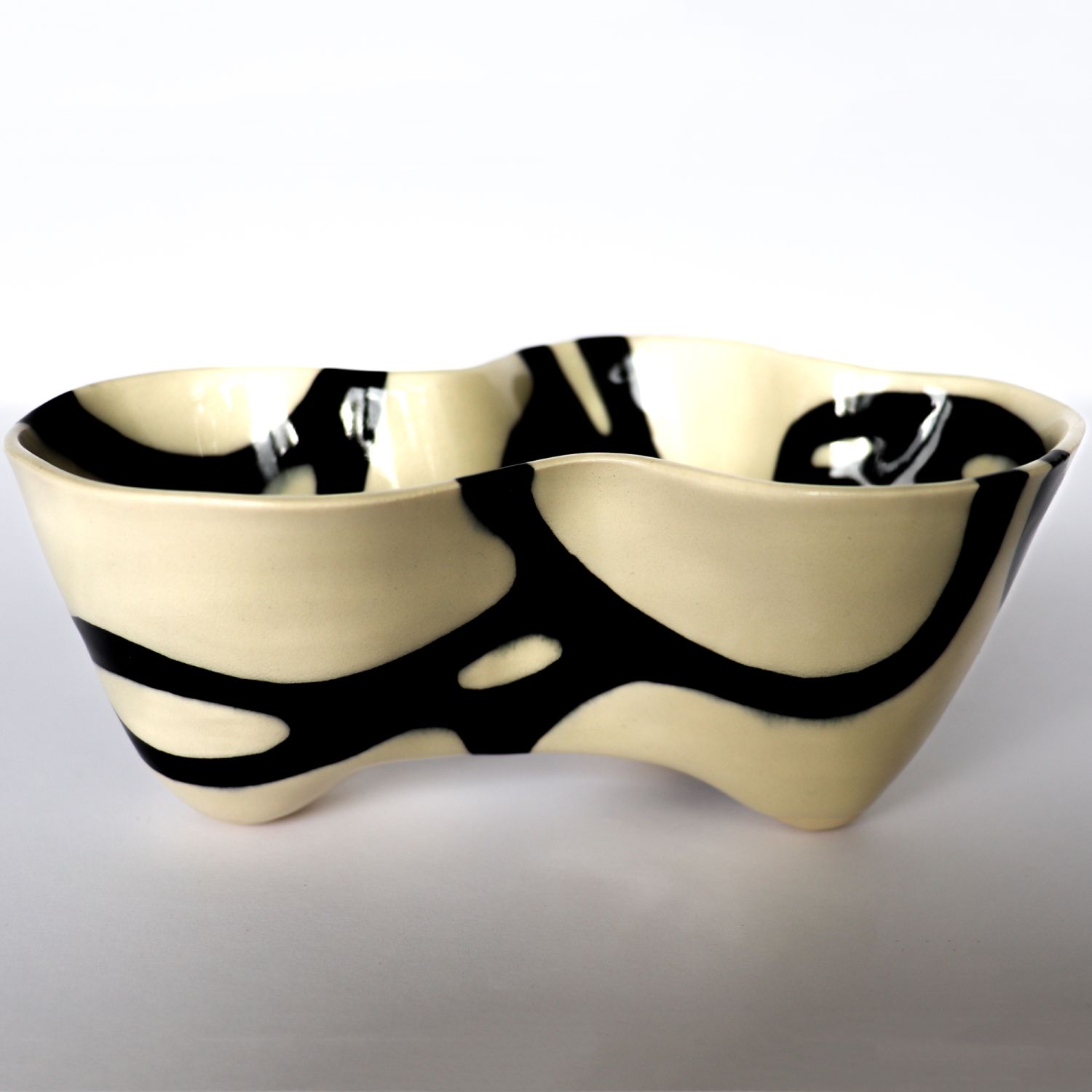 Alana Marcoccia: Interconnected Sculptural Bowl Product Image 10 of 12