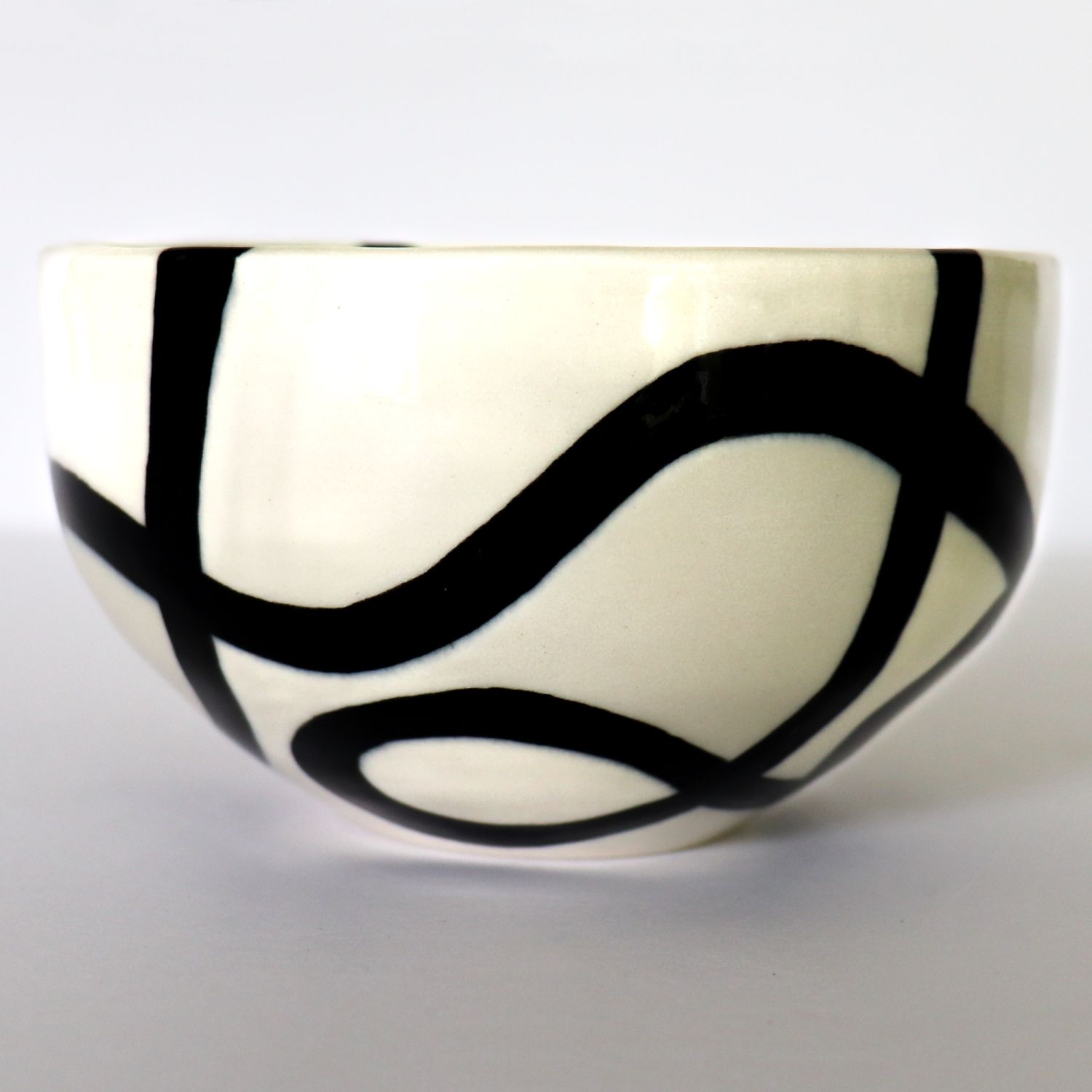 Alana Marcoccia: Interconnected Nesting Bowl – Small Product Image 6 of 9