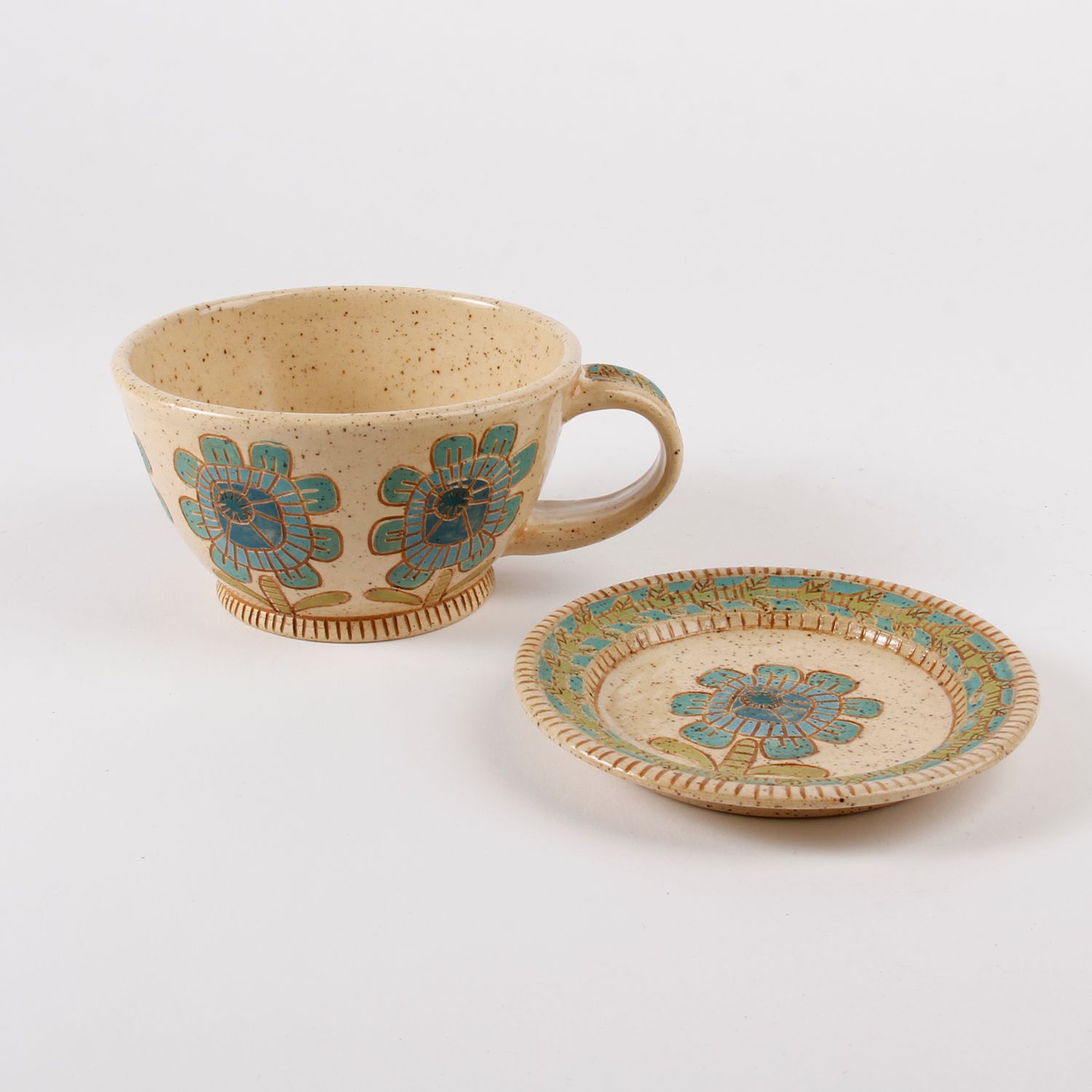 Kerri Jerome: Blue Floral Teacup and Saucer Product Image 2 of 5