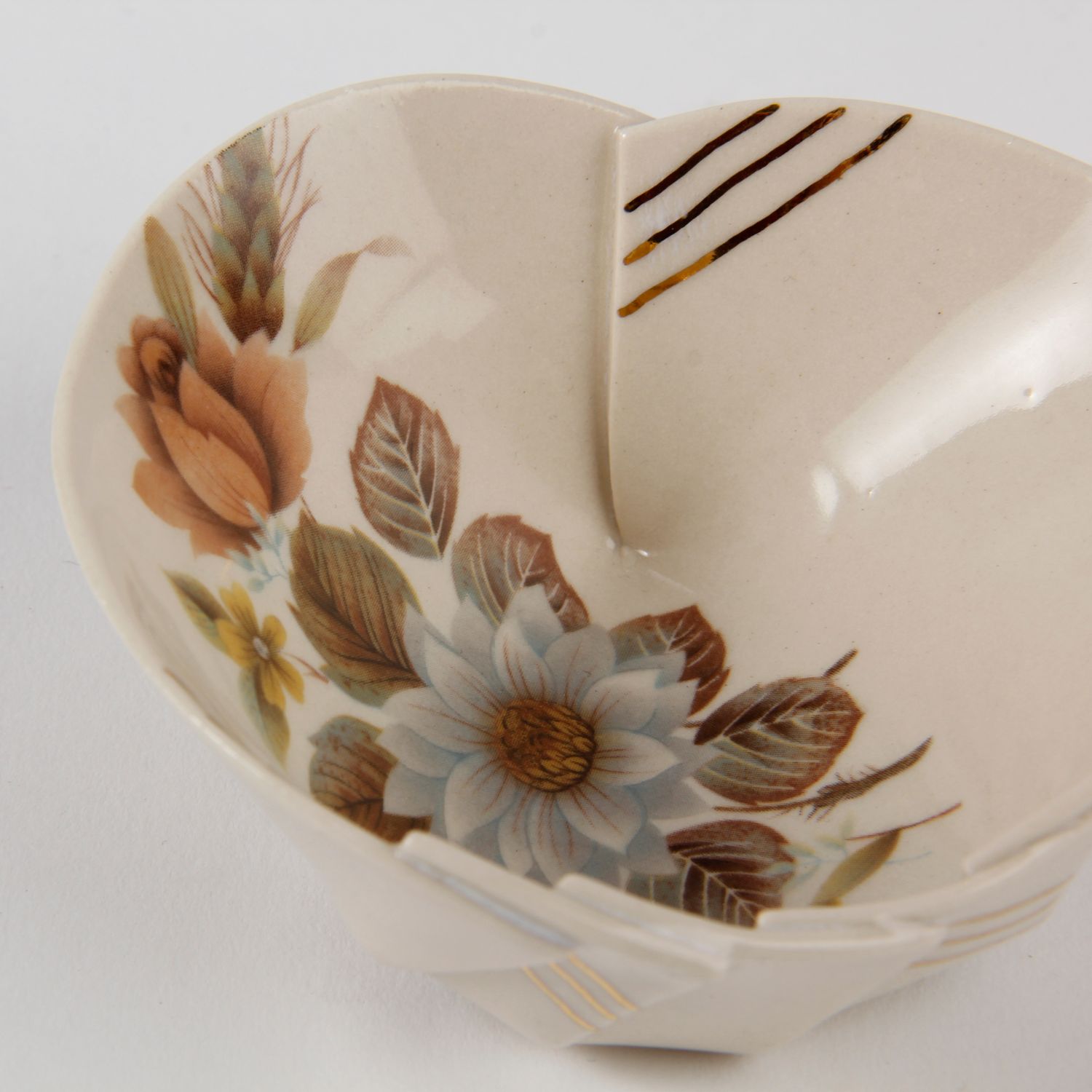Natalie Waddell: Medium Floral Bowl Product Image 4 of 4