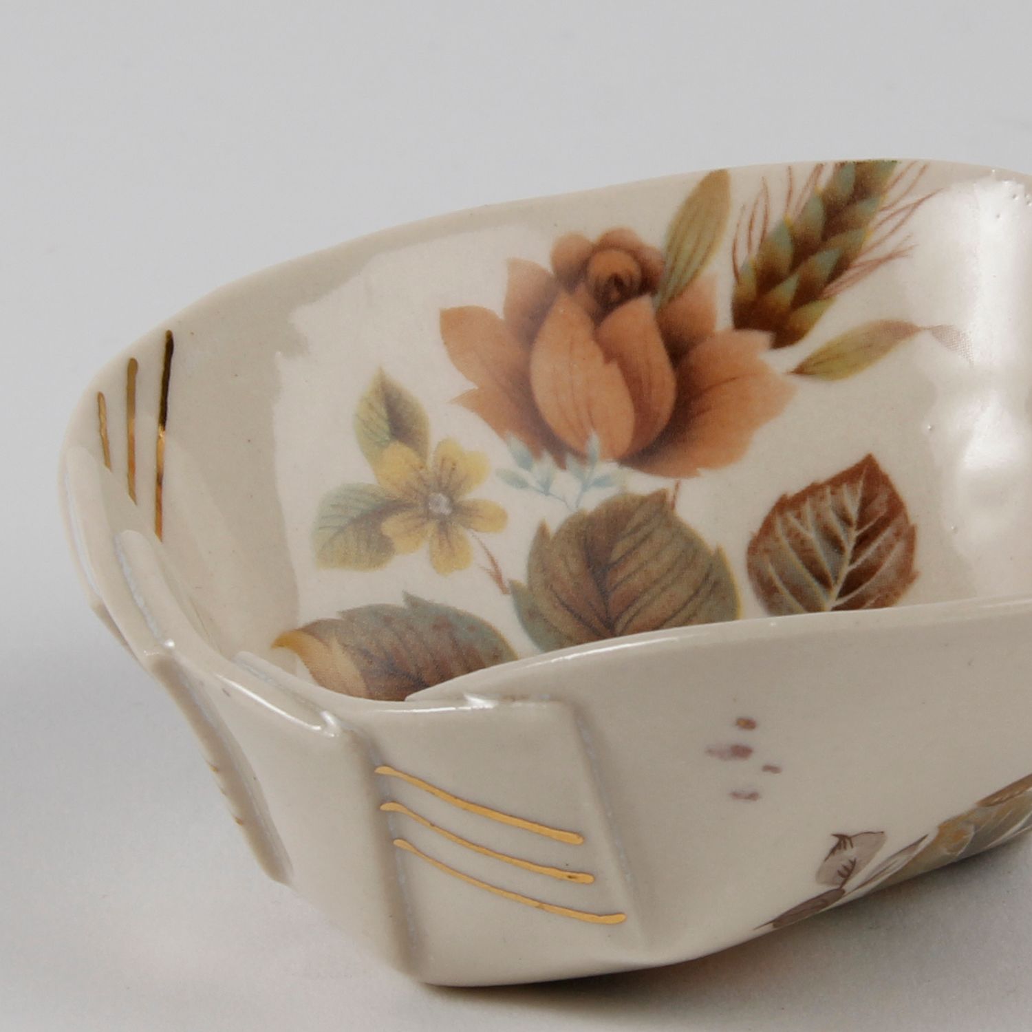 Natalie Waddell: Medium Floral Bowl Product Image 3 of 4