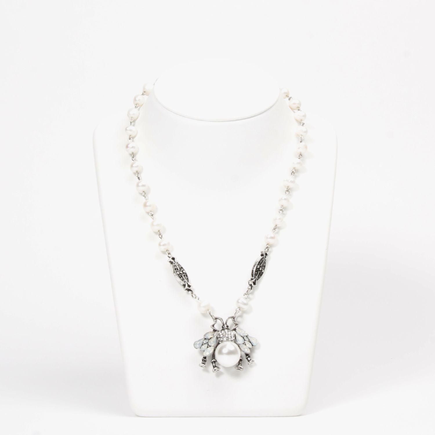 Valentine Rouge Jewellery: Ostuni Queen Bee Pearl Necklace Product Image 1 of 3