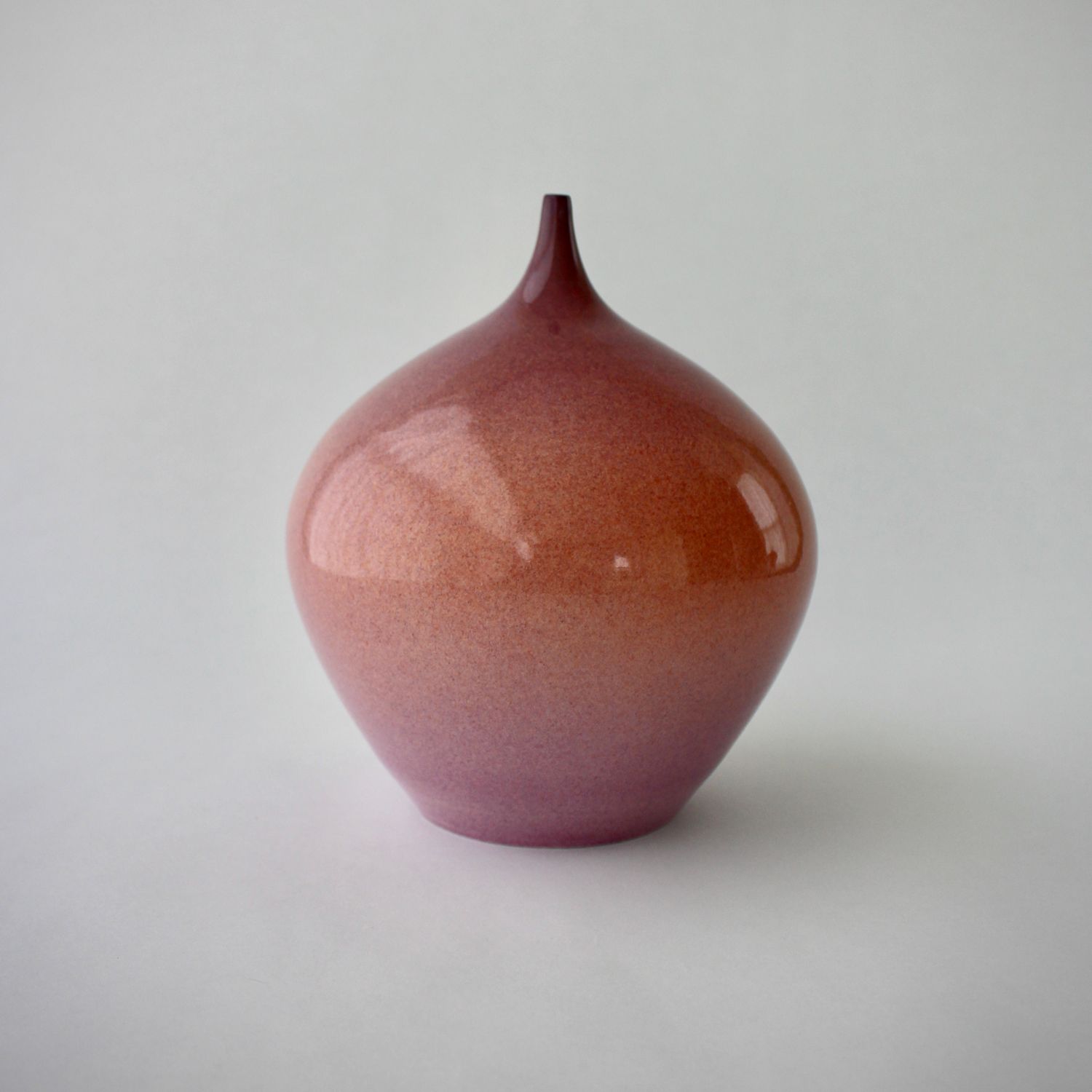 Annika Hoefs: Vase – Magenta Sunset Product Image 1 of 1