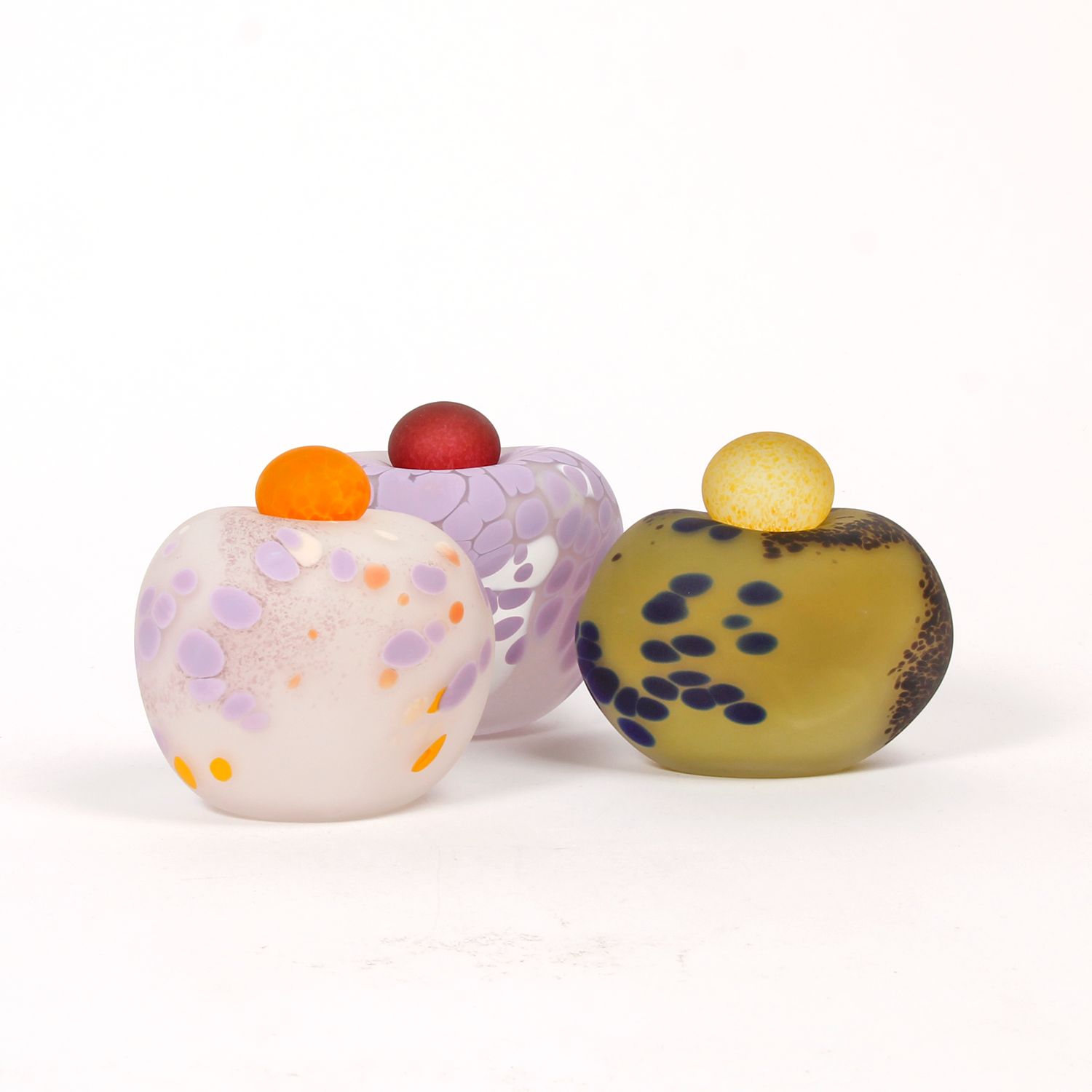 Minna Koistinen: Lidded Vessel in Purple and Orange Product Image 3 of 4